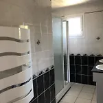 Maison Privative 5 Ch. 12 Pers. Piscine Chauffee